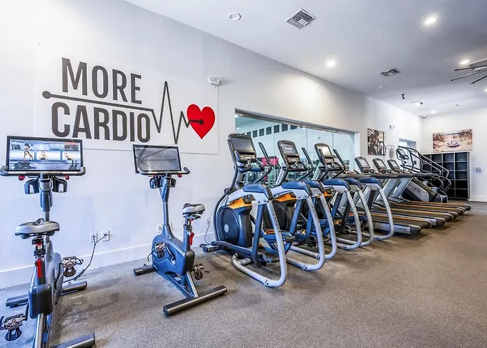 Boulevard 1br By Stadium Pool Parking Gym 09 Glendale