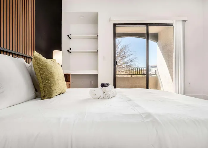 Apartment Boulevard 1br By Stadium Pool Parking Gym 09 *