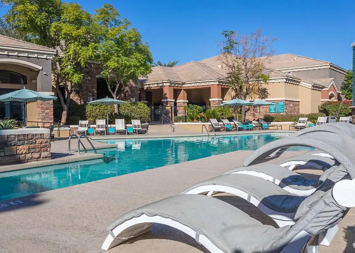 Apartment Boulevard 1br By Stadium Pool Parking Gym 09 *